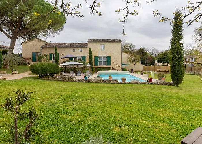 L'authentic - D'hotes Bed and breakfast 2*