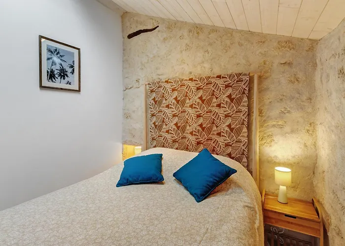 Bed and breakfast L'authentic - D'hotes 2*