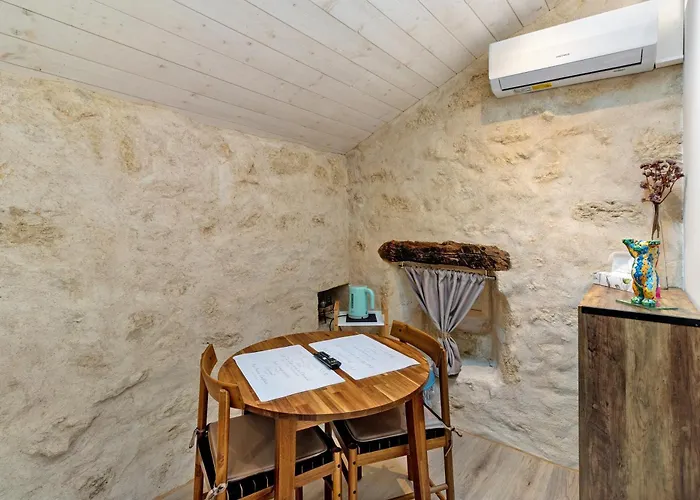 Bed and breakfast L'authentic - D'hotes 2*